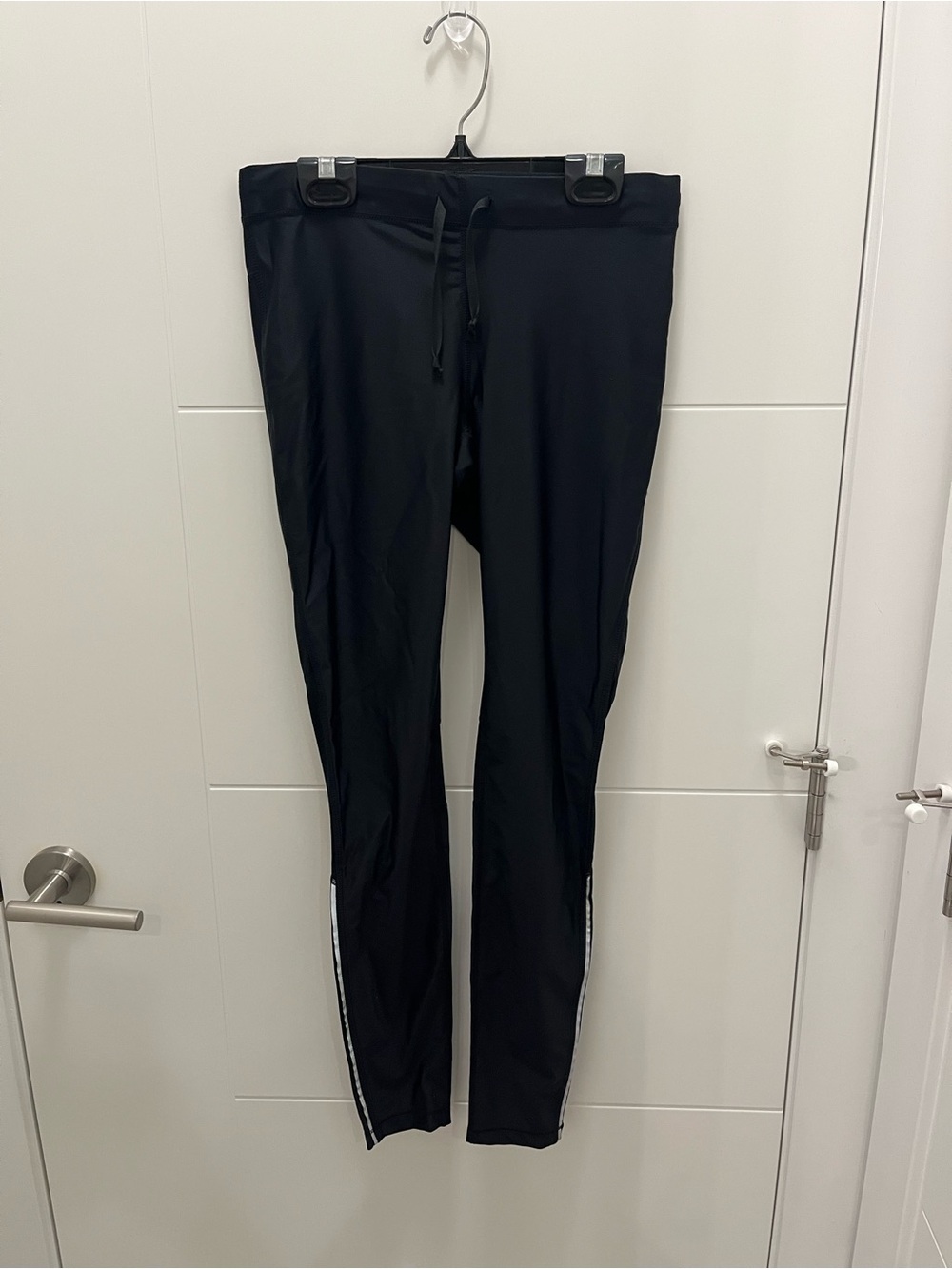 NWT Roxy Women's Relay Pant Black Athletic Joggers XS